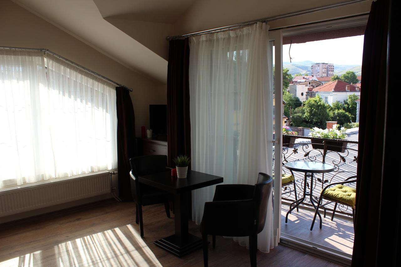 Emma Apartments Manastır Dış mekan fotoğraf